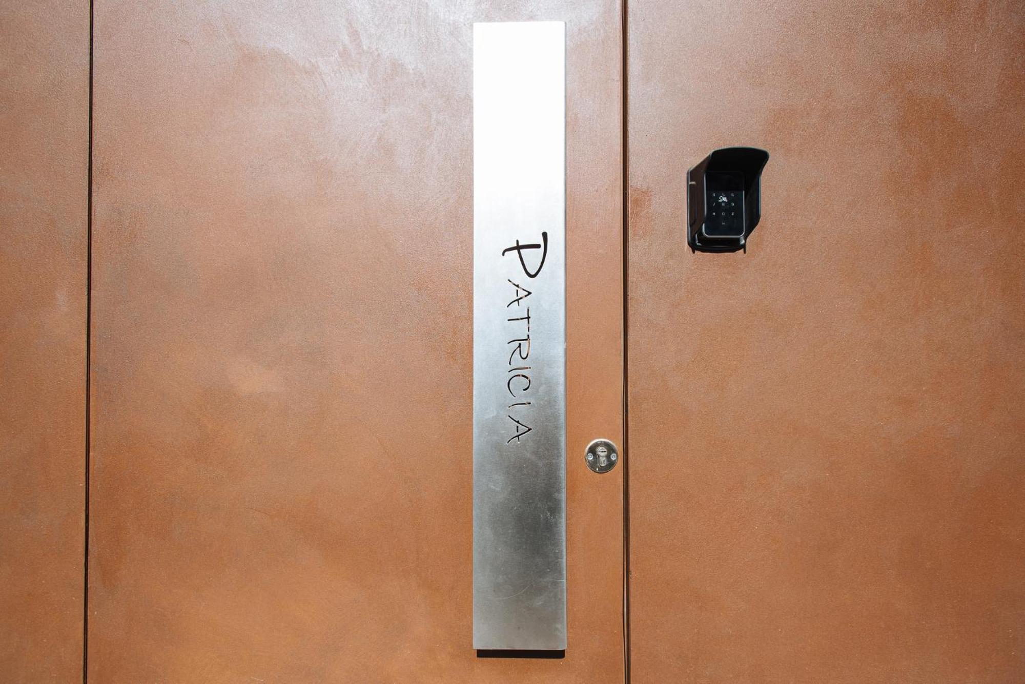 Loft Patricia Nervion Daire Sevilla Dış mekan fotoğraf
